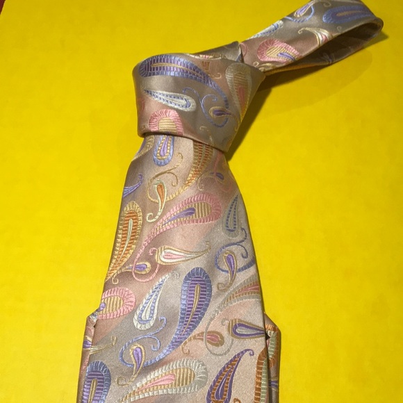 Necktie - Picture 2 of 2